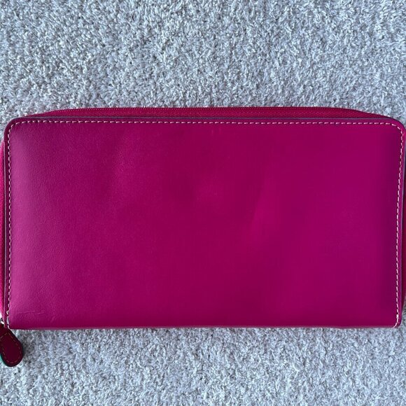 BAEKGAARD Wallet Zip around LEATHER  Clutch Hot PINK - Picture 3 of 8